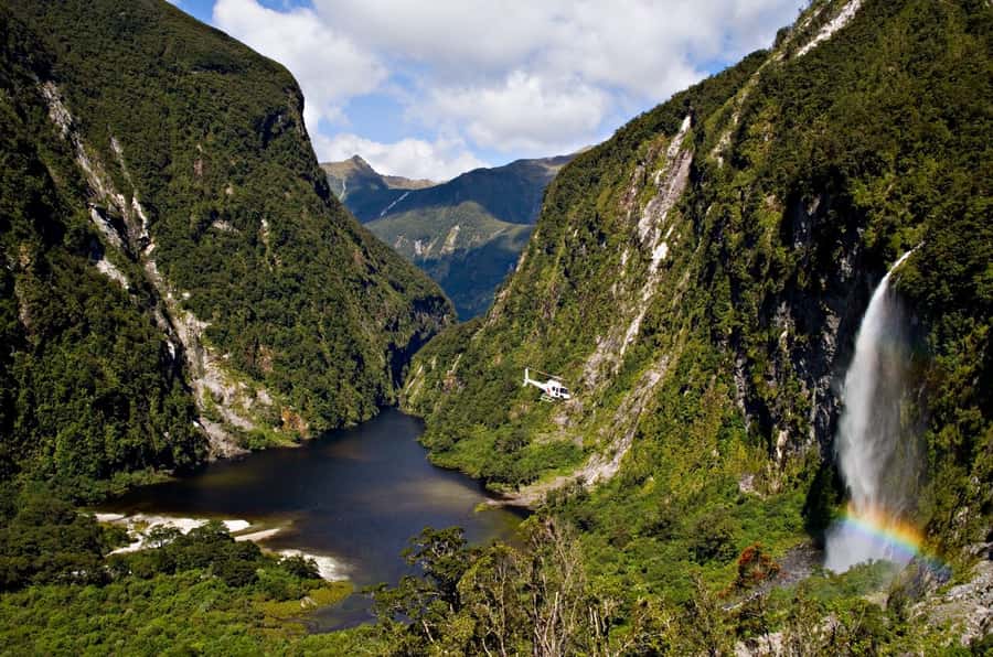 Doubtful Sound: Scenic Flight with 2 Landings - Campbell’s Kingdom, a Hanging Valley With a Waterfall