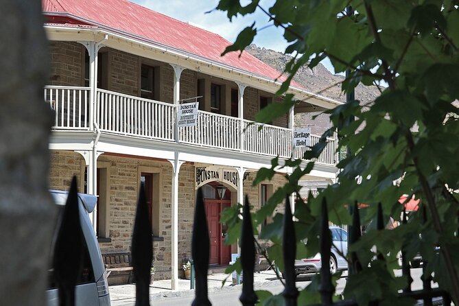 Dunedin to Queenstown One Way Tour Including Taieri Gorge Train - St. Bathans and the Blue Lake