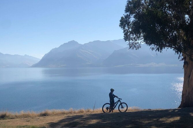 ebike tour lake Hawea river track to Wanaka - Why this ride works so well in Wānaka