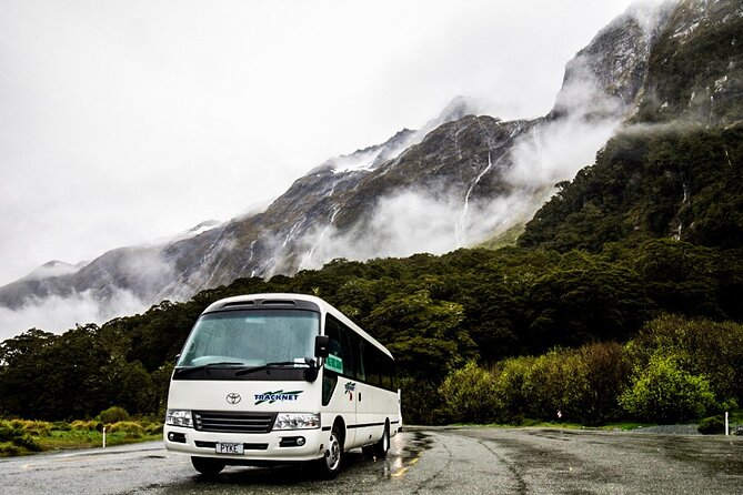 Epic Milford Guided Tour from Te Anau - Pop’s View and the Hollyford Valley