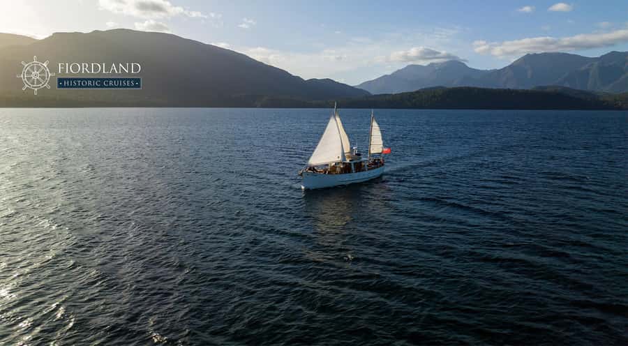 Evening Champagne Cruise on Historic 1935 Motor Yacht. - Why the yacht matters as much as the lake