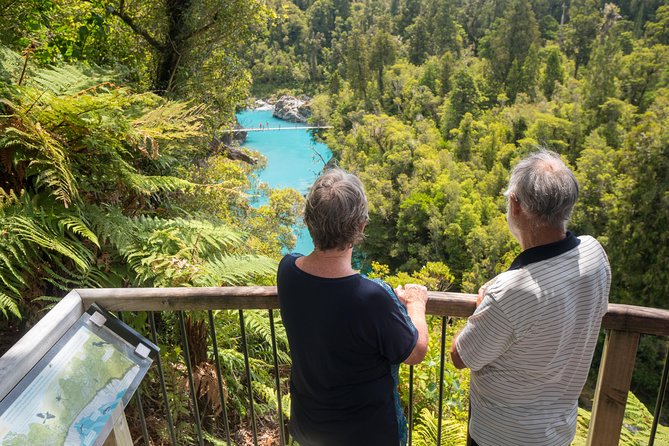 Explore Hokitika Gorge and Tree Top Walkway - Walking through the West Coast treetops