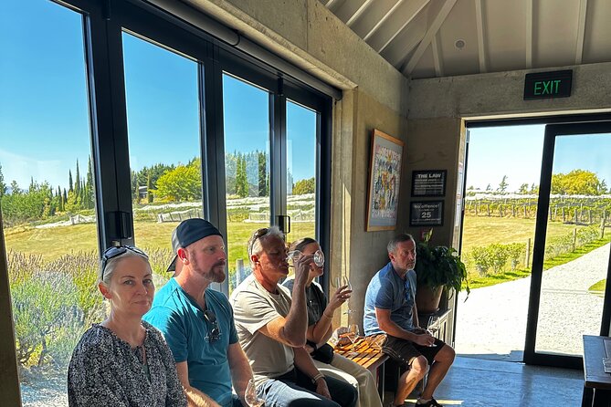 'Express' Wine Tour & Māori Culture Wānaka - What the winery visits are like