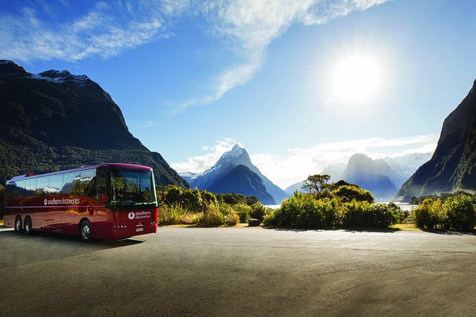 Fiordland Heli-hike from Te Anau - Returning by water taxi in 10 minutes