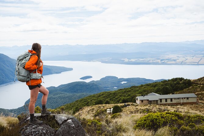Fiordland Heli-hike from Te Anau - Group size, service, and practical planning