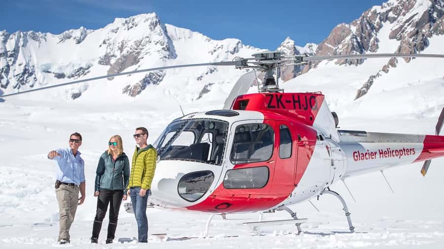 Fox Glacier: Scenic Helicopter Flight with Snow Landing - Eight minutes on the snow