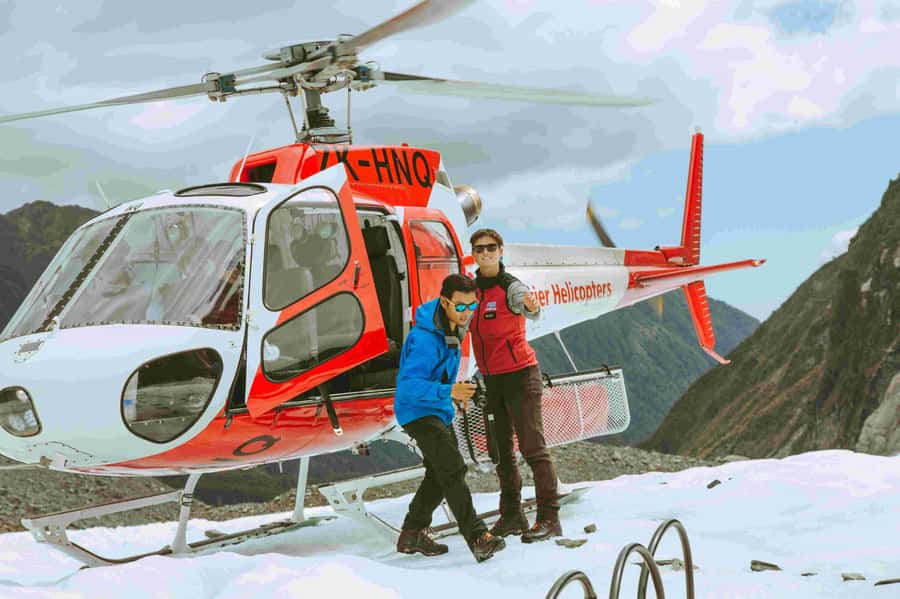 Fox Glacier: Up to 3 Hours Hike with Helicopter Transfer - The guides are a major part of the value
