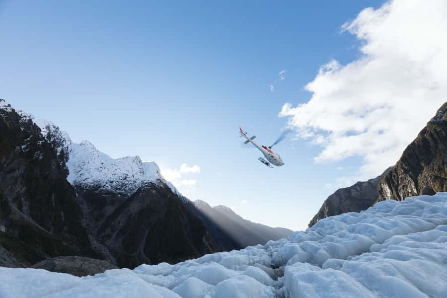 Franz Josef: 2.5 Hour Glacier Hike with Helicopter Transfer - Two and a half hours among crevasses and ice caves