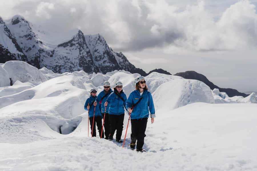 Franz Josef: 2.5 Hour Glacier Hike with Helicopter Transfer - Starting at Glacier Base in Franz Josef