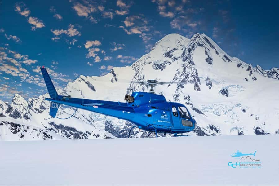 Franz Josef: 35min Helicopter Trip over Two Glaciers - From Franz Josef village to the Southern Alps