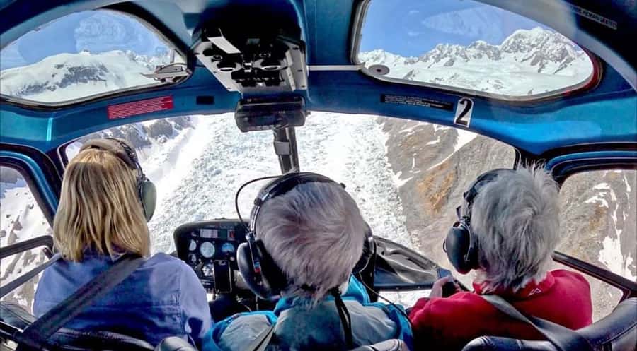 Franz Josef: 35min Helicopter Trip over Two Glaciers - Safety, comfort, and group size