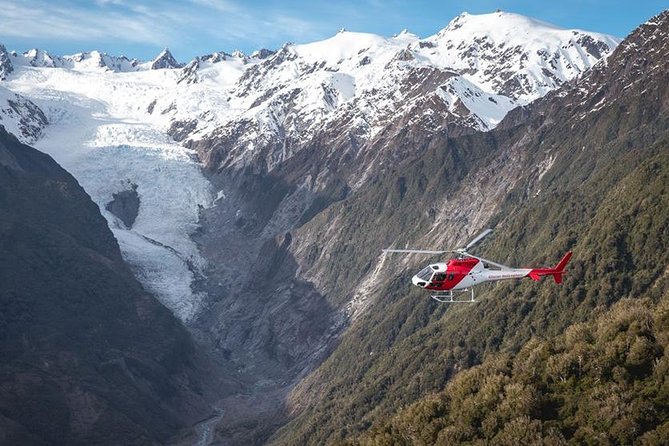 Franz Josef Glacier 25-Minute Helicopter Flight with Snow Landing - From Franz Josef township to the ice