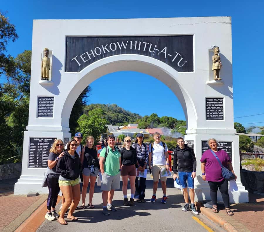 From Auckland: Rotorua Māori Village & Hot Springs with Haka - Practical details that improve the day