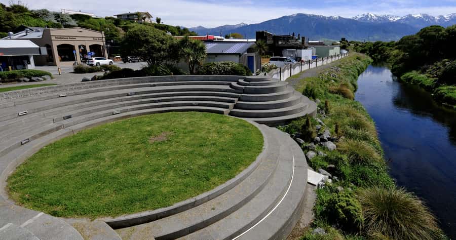 From Christchurch: Kaikōura Day Tour with Whale Watching - The two-hour whale-watching cruise