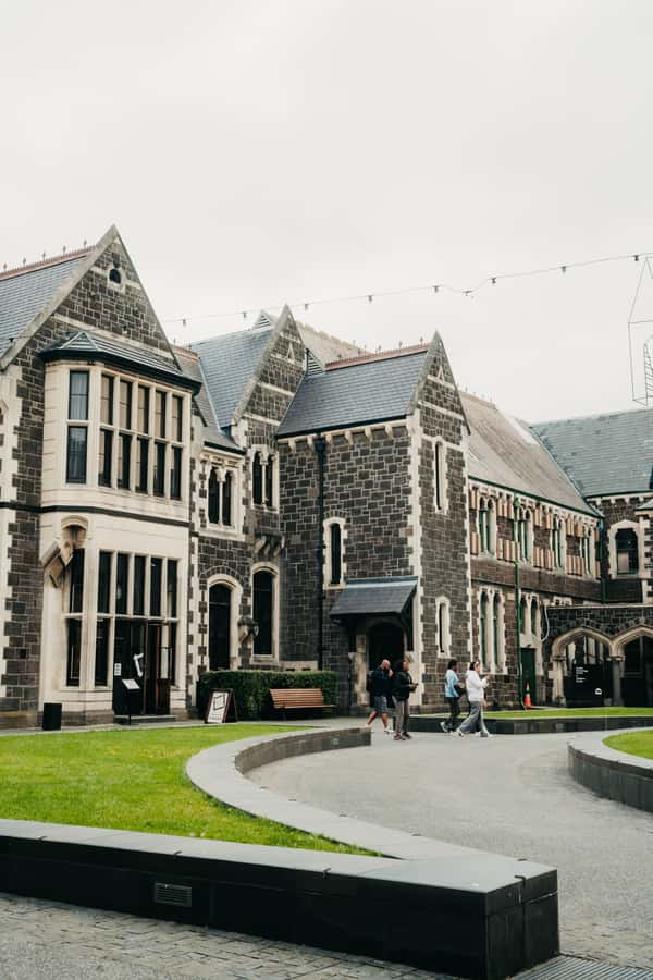 From Christchurch: Sheep Farm Day Trip with Lunch & Winery - Should you book the Glenafric experience?
