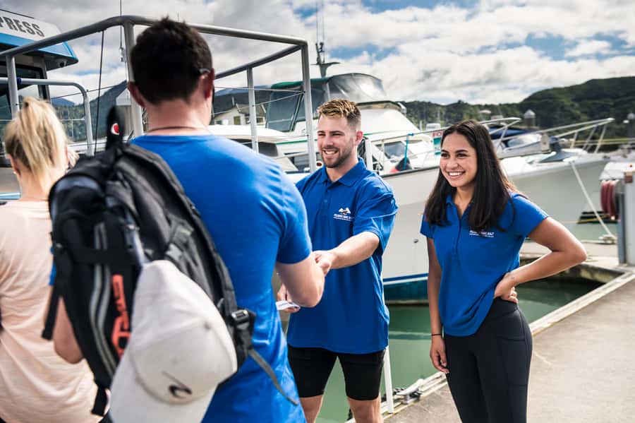 From Havelock: Marlborough Sounds Mail Boat Full-Day Cruise - Mail deliveries at isolated jetties