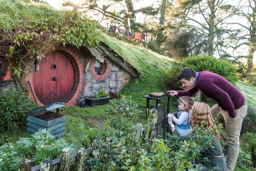 From Matamata: Guided Hobbiton Experience with Bus Transfers - Starting at Matamata i-SITE