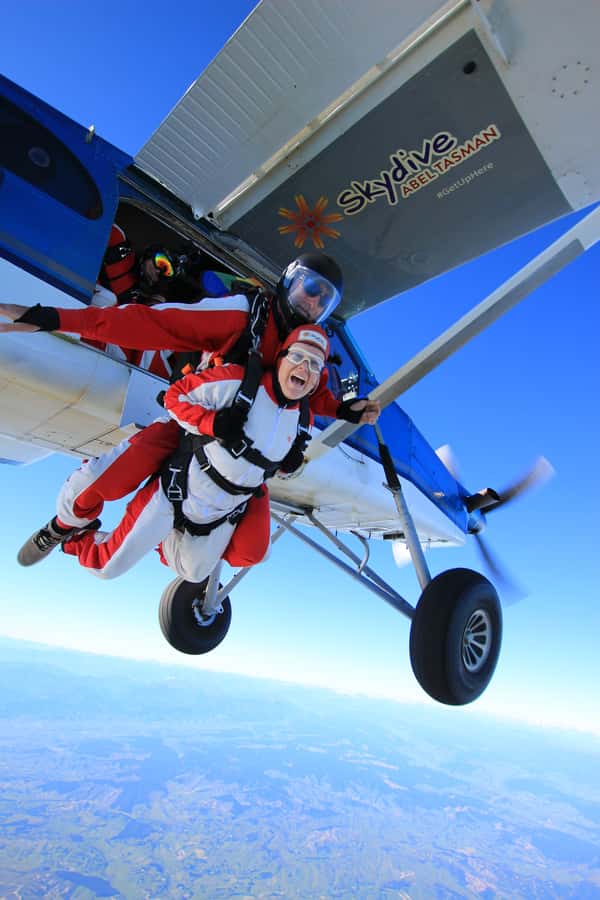 From Motueka: Abel Tasman Tandem Skydive Experience - Who will enjoy this most