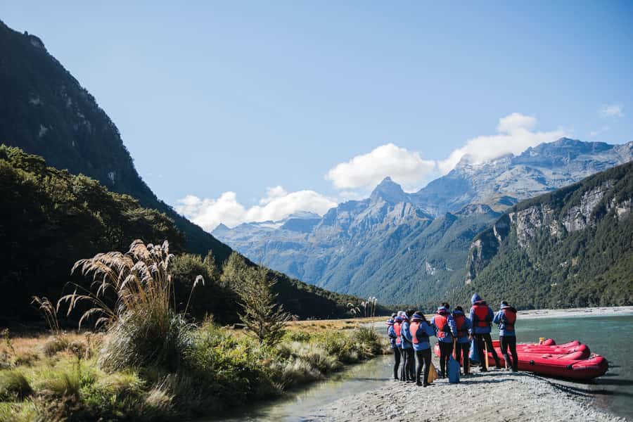 From Queenstown: Dart River Canoe & Jet Boat Day Trip - Paradise Valley and famous film scenery