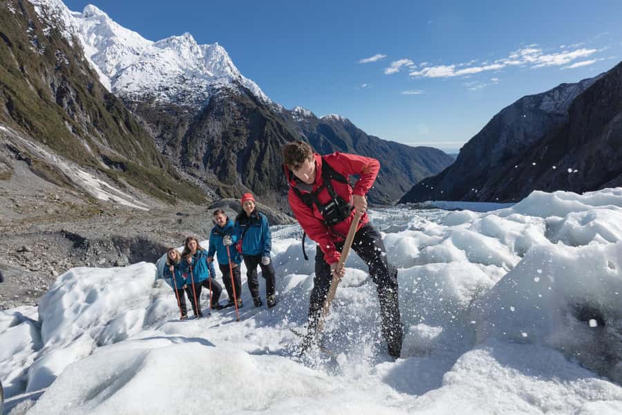 From Queenstown: Franz Josef Glacier Hike & Scenic Flight - The helicopter flight over Franz Josef Glacier