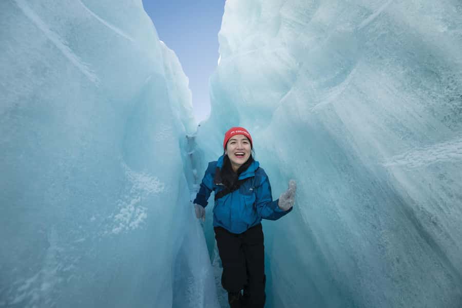 From Queenstown: Franz Josef Glacier Hike & Scenic Flight - From Queenstown to the Southern Alps by plane