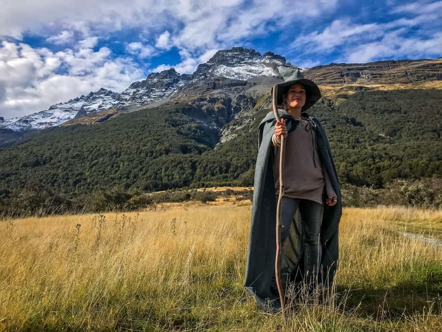 From Queenstown: Lord of the Ring Full-Day Private Tour - Kawarau River, Lake Hayes, and Queenstown viewpoints