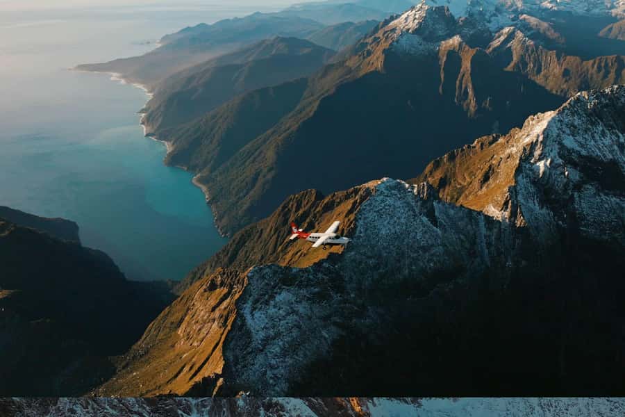 From Queenstown: Milford Sound Coach, Cruise, Scenic Flight - Flying back with Glenorchy Air