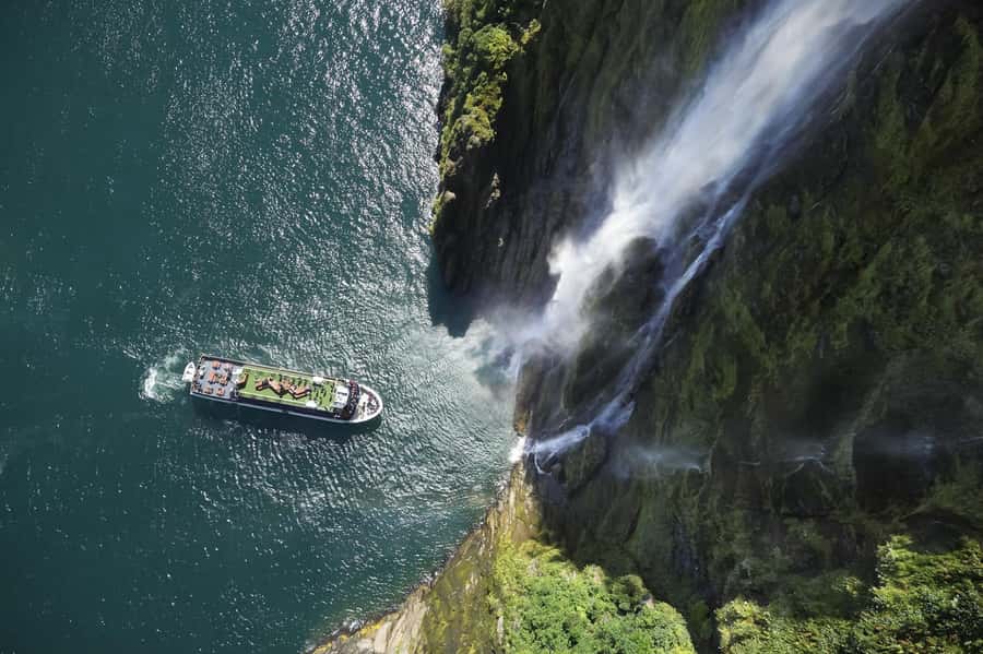 From Queenstown: Milford Sound Cruise and Coach Day Trip - Coach trip or flight option?