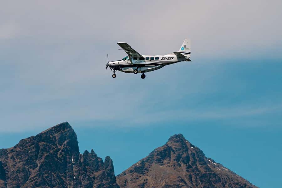 From Queenstown: Milford Sound Flight and Cruise with Lunch - Why seeing Milford Sound by air makes sense