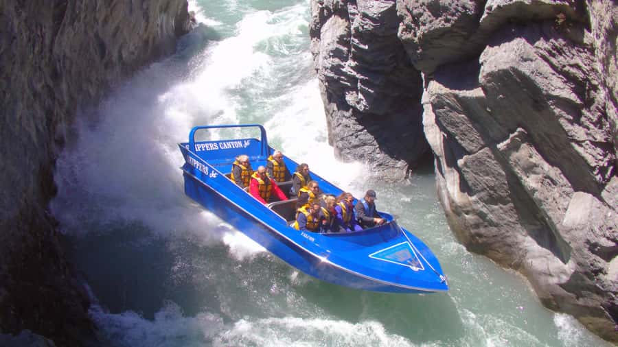 From Queenstown: Skippers Canyon Jet Boat Ride - The guide makes the rough road worthwhile