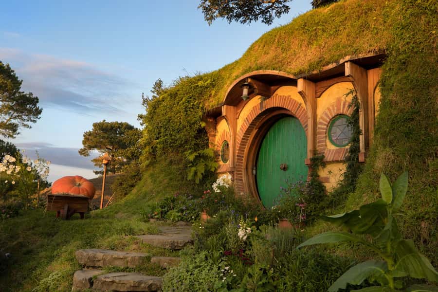 From Rotorua: Hobbiton Movie Set Tour with Festive Lunch - Does the $182 price make sense?