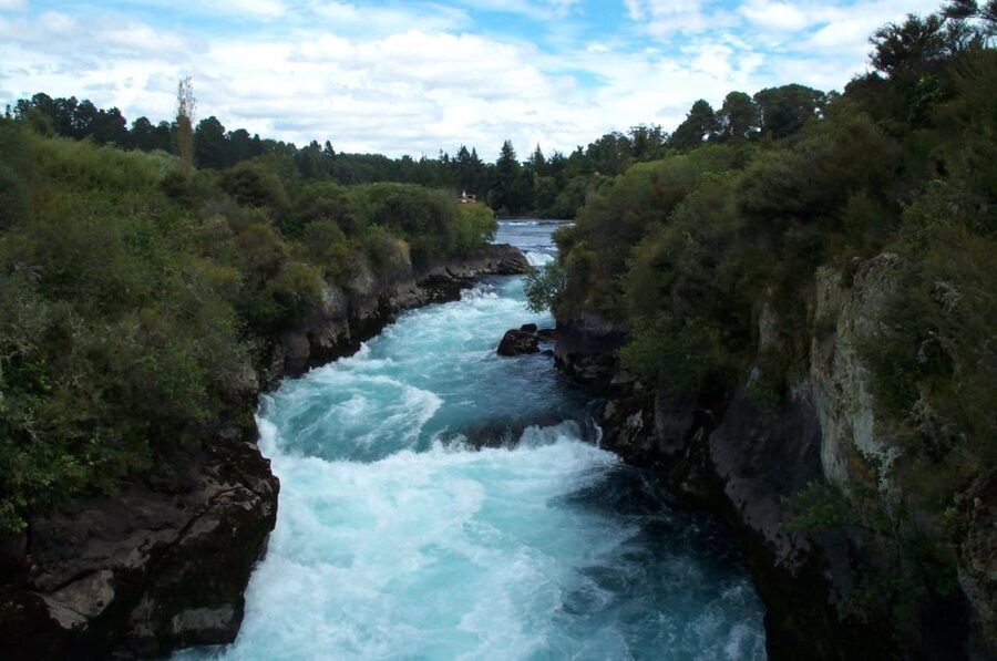From Rotorua: Taupo Day Trip with Orakei Korako or Waiotapu - Waiotapu: colorful pools and the Lady Knox Geyser