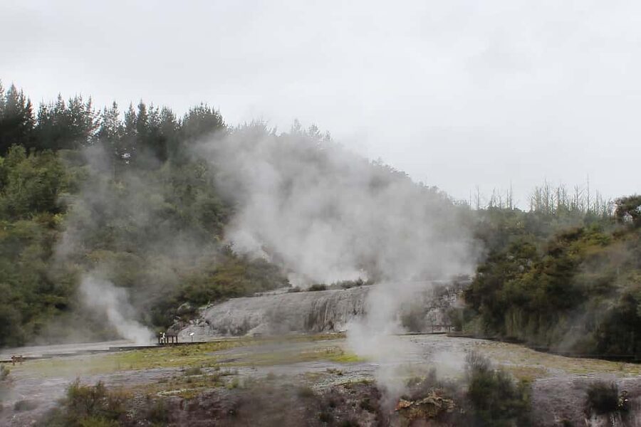 From Rotorua: Taupo Day Trip with Orakei Korako or Waiotapu - What the $153 price really covers