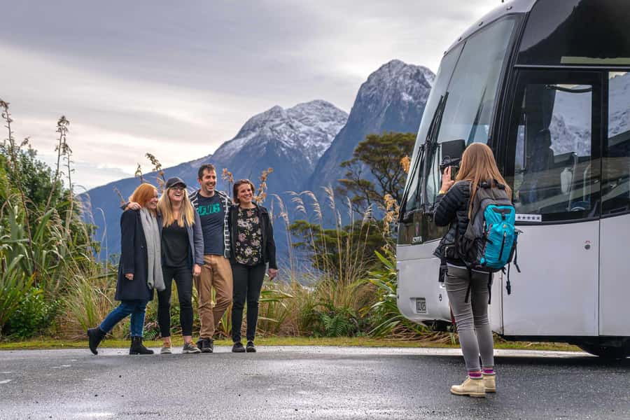 From Te Anau: Milford Sound Coach Tour and Cruise - Key points at a glance