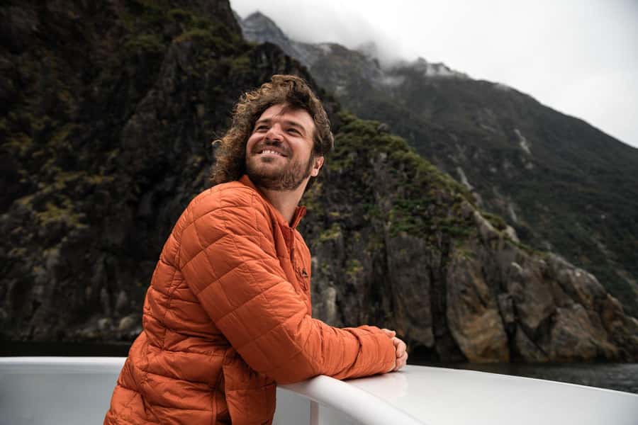 From Te Anau: Milford Sound Cruise and Coach Day Trip - Watch the water for Fiordland wildlife