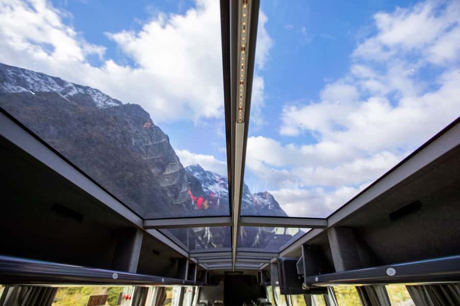 From Te Anau: Milford Sound Cruise & Scenic Coach Tour - Mirror Lakes rewards a short stop