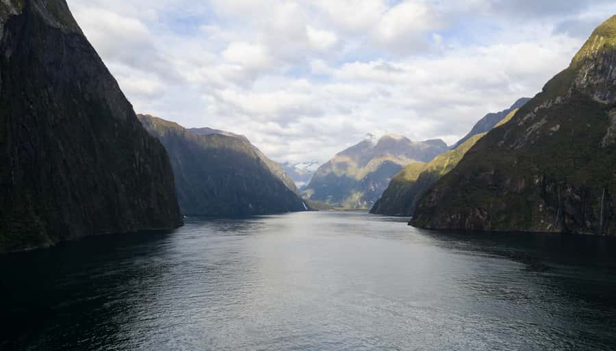 From Te Anau: Milford Sound Cruise & Scenic Coach Tour - Homer Tunnel leads into the Cleddau Valley