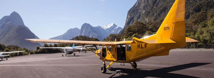 From Wanaka: Milford Sound Flight with Landing & Glaciers - Key points to know before you fly