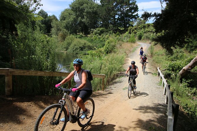 Full Day Ebike Tour in Karangahake Gorge (ex Auckland) - The Waikino to Waihi route, 14 kilometers each way