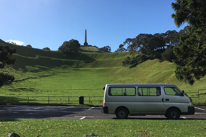 Full-Day Grand Auckland Volcanoes Tour - Mount Eden delivers the classic Auckland view
