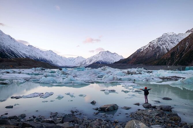 Full-Day Guided Sightseeing Tour of Mount Cook from Queenstown - Lindis Pass changes the mood of the journey