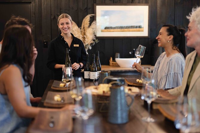 Gibbston Valley Wines - Wine & Cheese Experience - What happens at the 2 pm meeting point