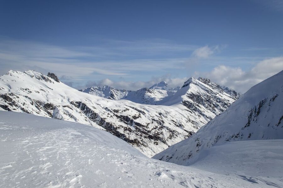 Glacier Explorer & Earnslaw Burn Helicopter Flight - Who will get the most from this flight