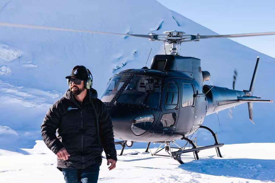 Glenorchy: 25-30 Minute Snow Landing Helicopter Experience - Why the snow landing makes this flight special