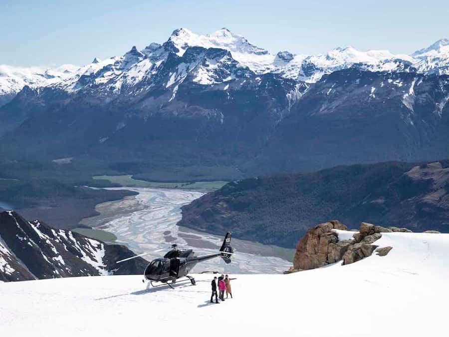 Glenorchy: 25-30 Minute Snow Landing Helicopter Experience - A smooth flight matters more than a long flight
