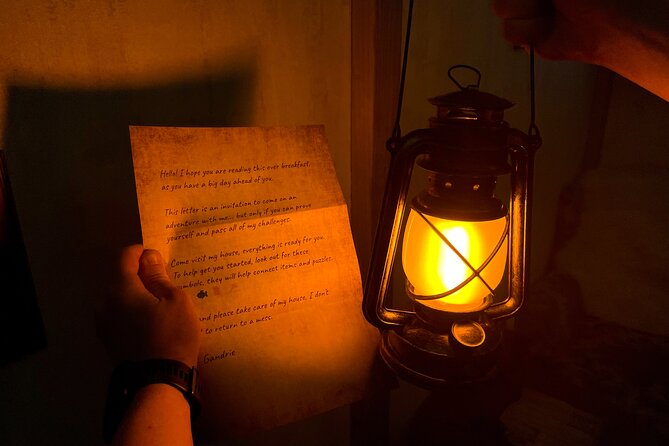 Gnome's Adventure Escape Room Experiences - Atmosphere, lighting, and the value of good props
