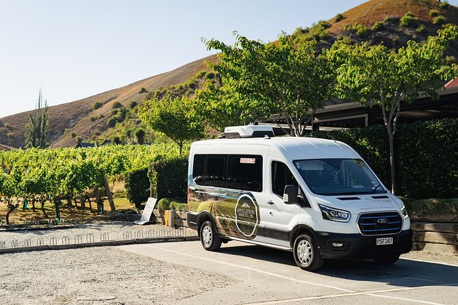 Gourmet Food and Wine Tour Queenstown All-Inclusive Tour - Bannockburn vineyards and a change of setting