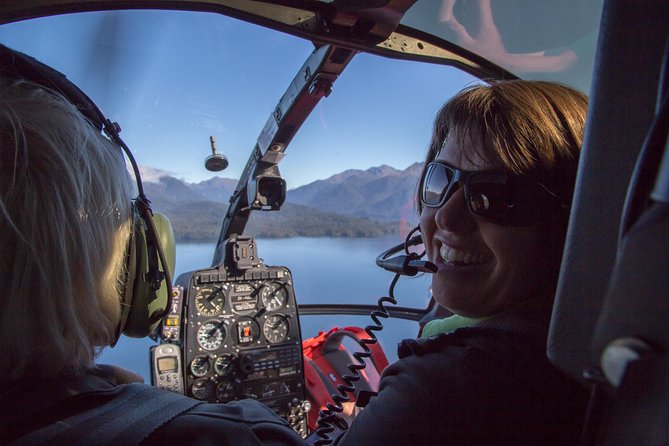 Guided Kepler Track Heli Hike - Exploring the alpine area above Luxmore Hut