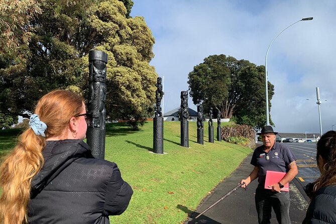 Guided Māori History and Culture Tour to Rotorua and Tauranga - Patrick’s Pies and a very New Zealand lunch