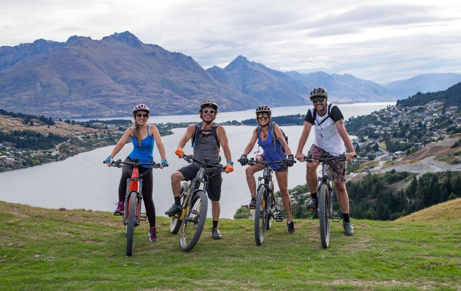 Guided Mountain E-bike Tour - Ride to the Sky - The downhill return